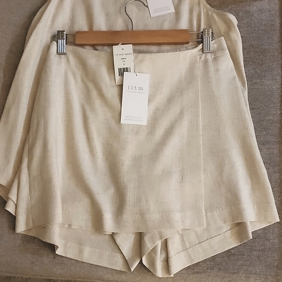 Linen Skirt / Skort and Matching Tank, Size Small - Picture 13 of 14